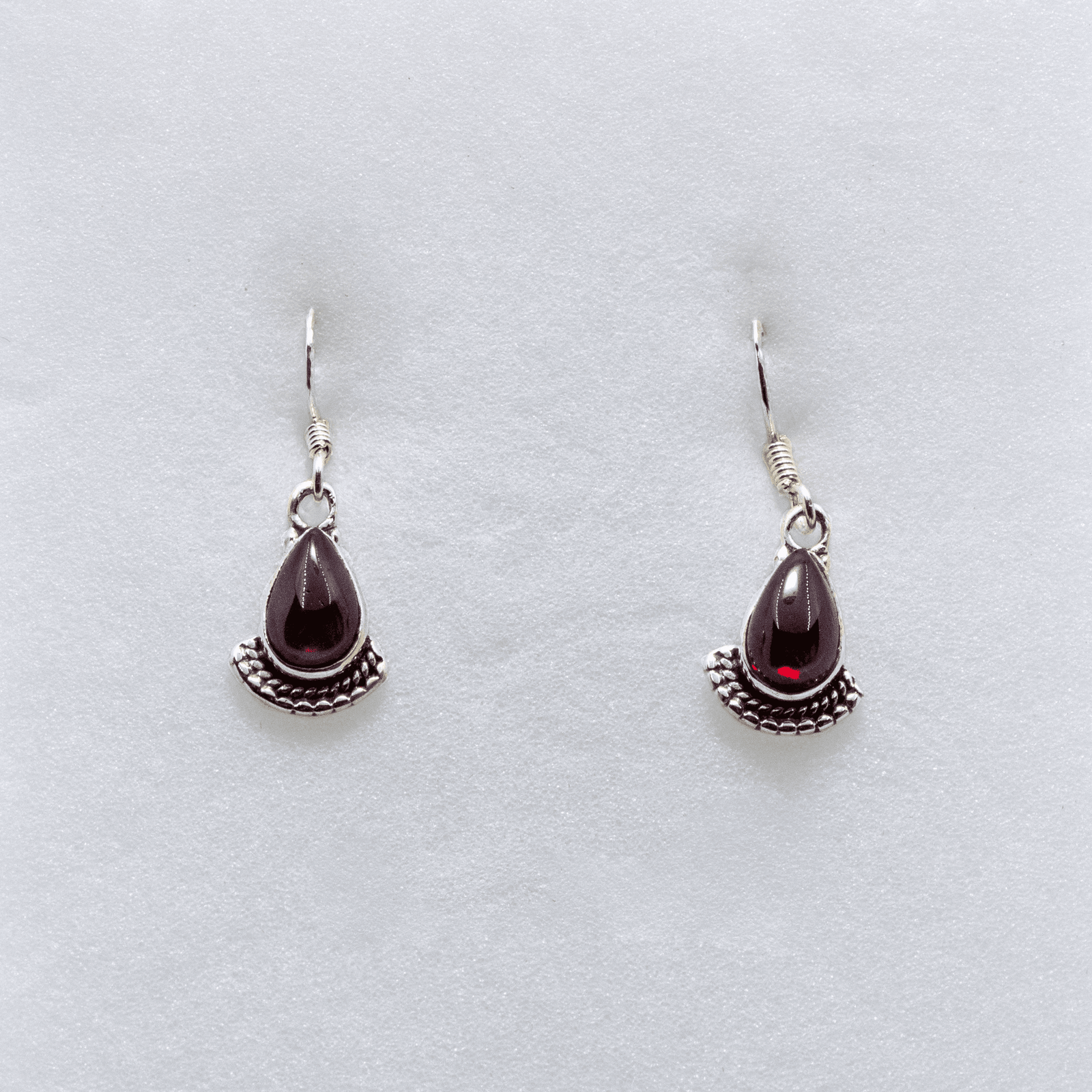 Boucles d’oreilles en Grenat Rouge