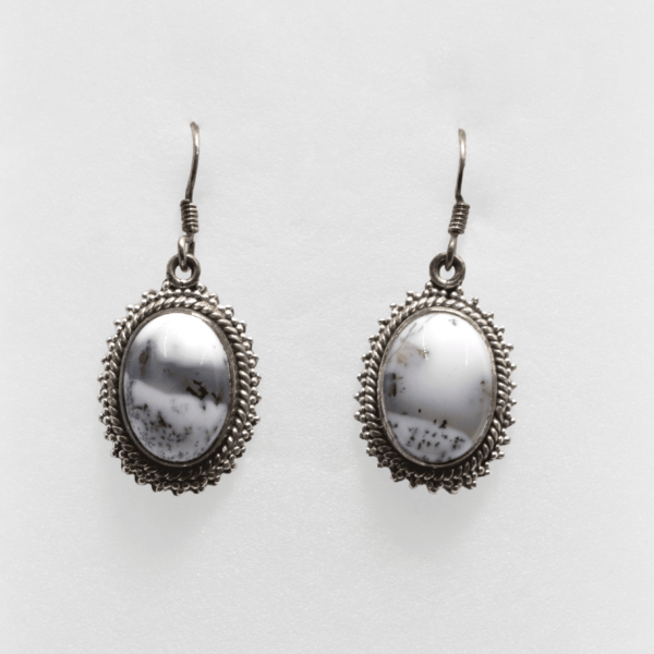boucles d'oreilles en opale mousse