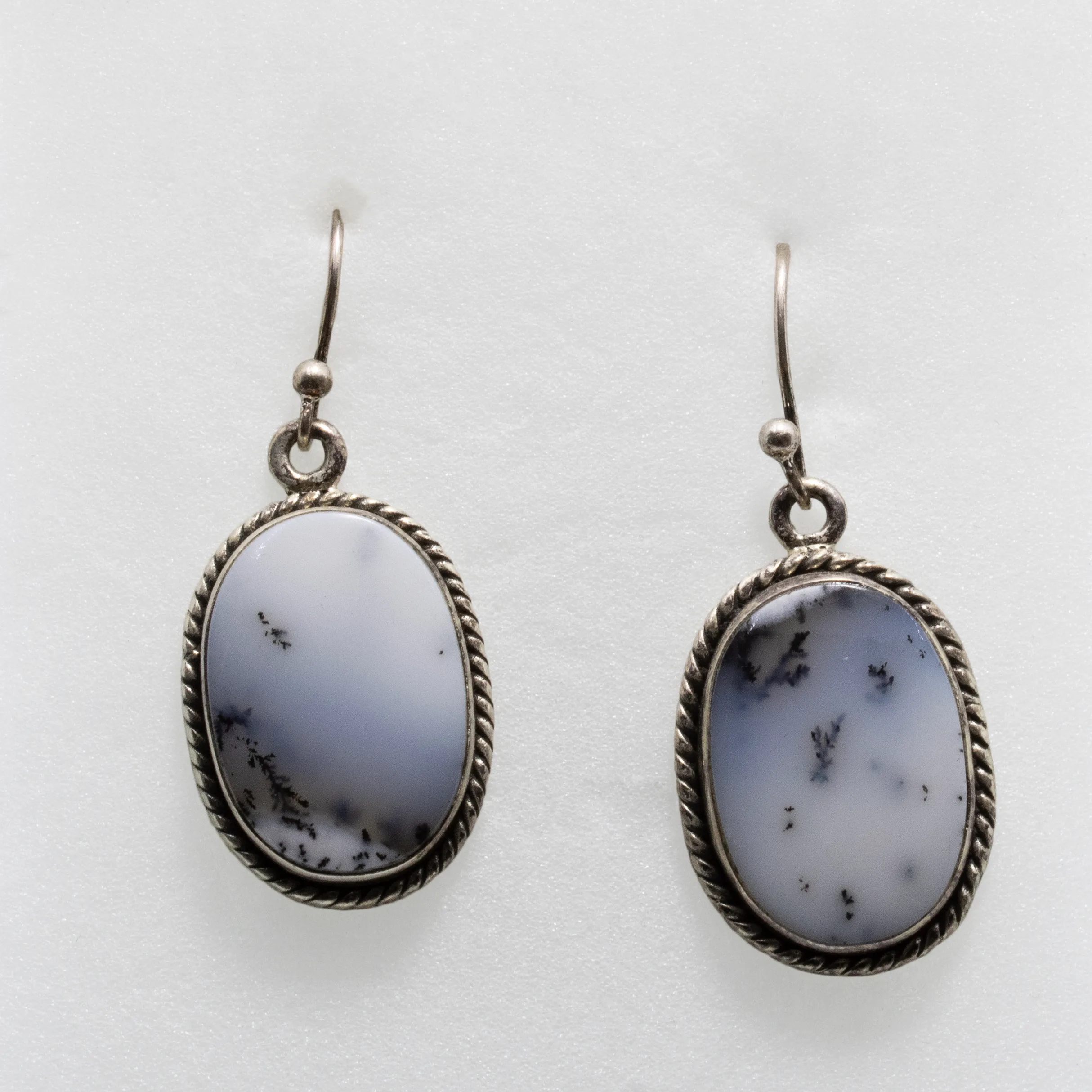 Boucles d&rsquo;oreilles en Opale Mousse (Merlinite)
