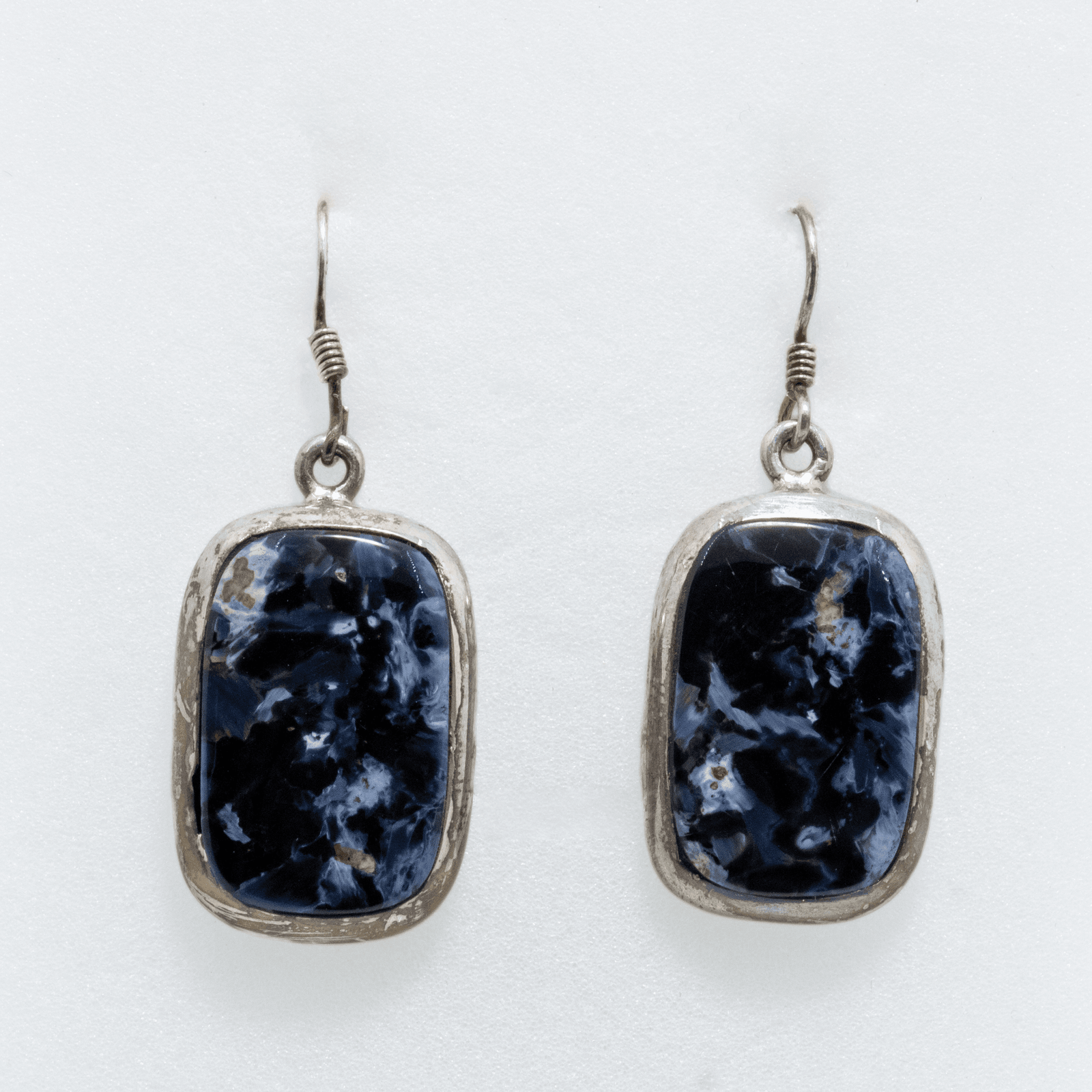 Les boucles d’oreilles en Piétersite