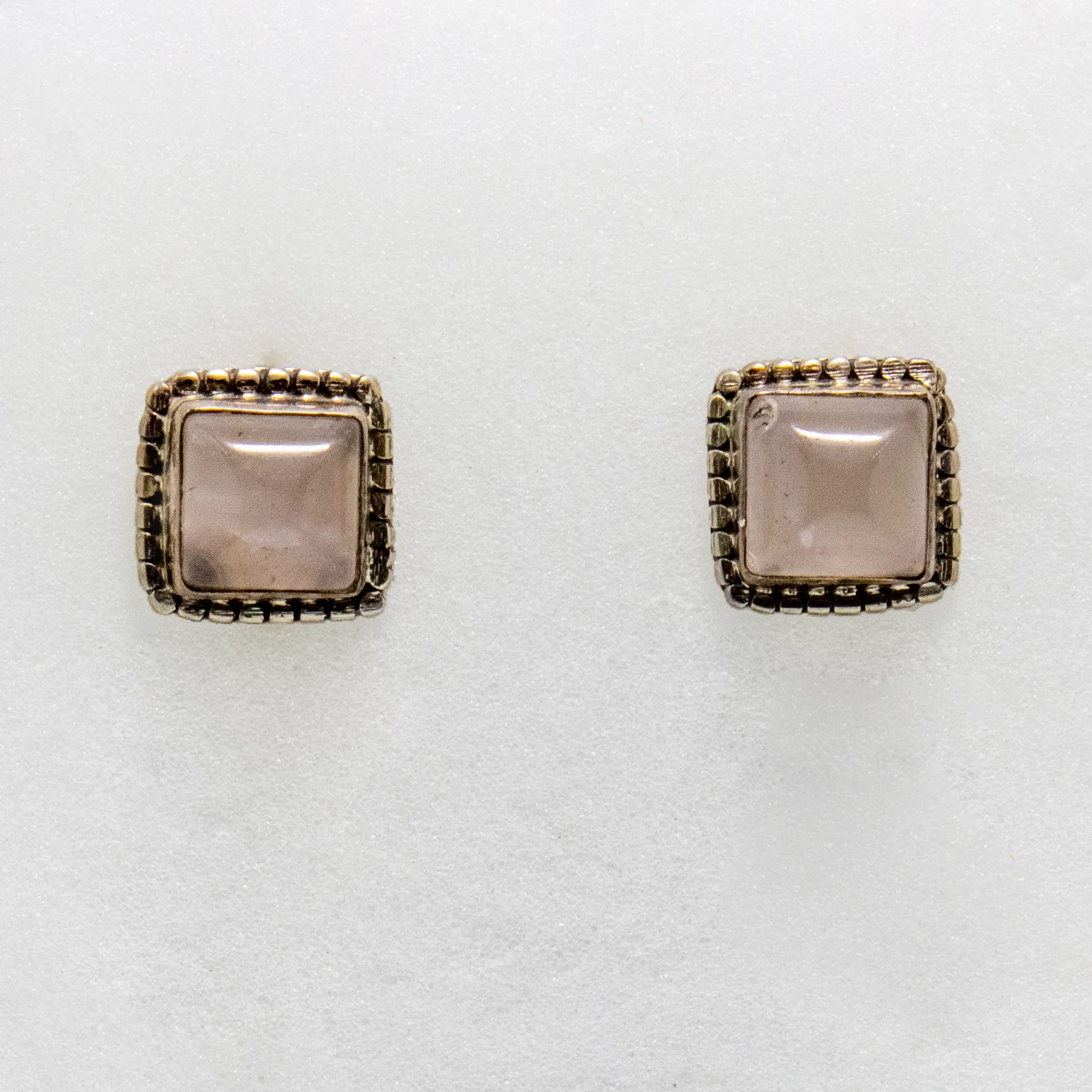 Boucles d&rsquo;oreilles en Quartz Rose