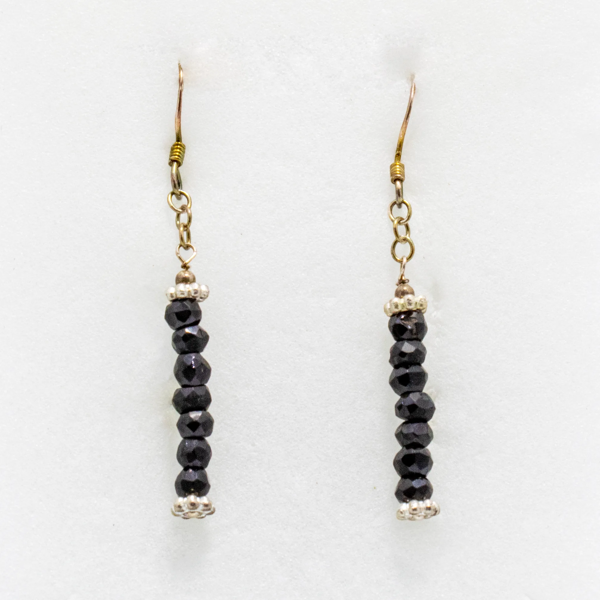 Boucles d’oreilles en Spinelle noir