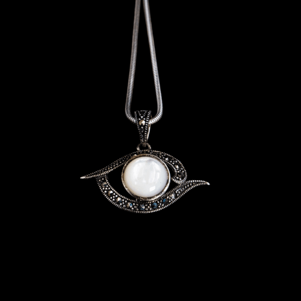 Pendentif en Nacre Lucie