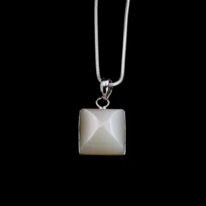 Pendentif en Pierre de Lune Adulaire